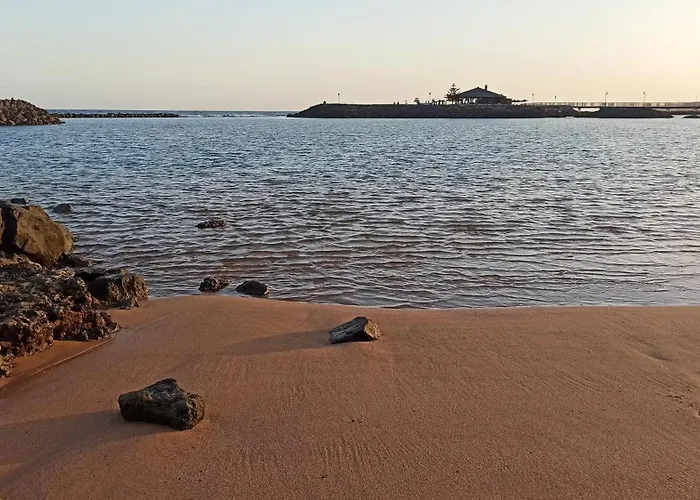 Lomas Del Castillo, La Casa De La Isla