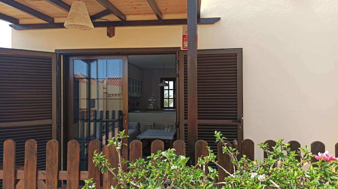 Lomas Del Castillo, La Casa De La Isla Appartement